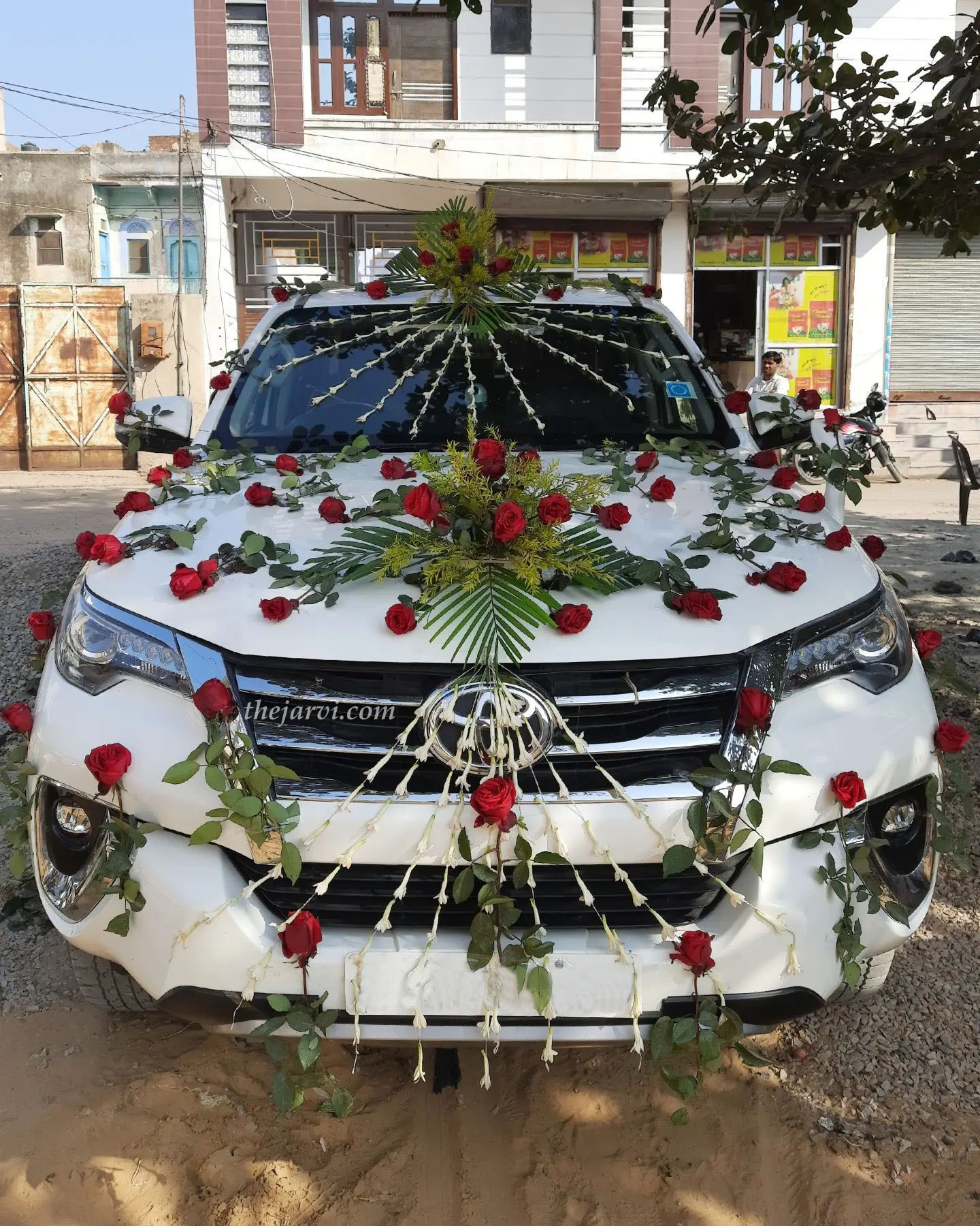 Bouquet Car Decoration Service in Gorakhpur